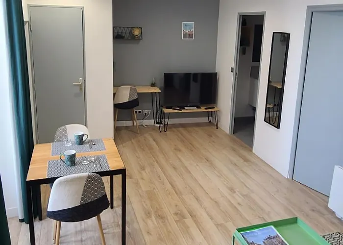 Saint Cyprien + Parking Privatif